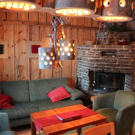 Rukanhelmi Jr. Chalet