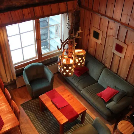 Chalet Rukanhelmi Jr.